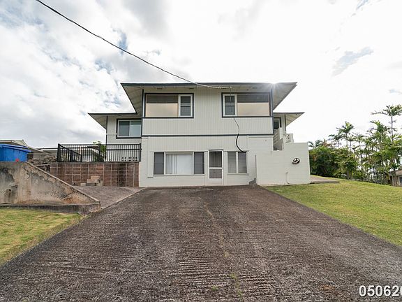 2nd image of 99-905 Aiea Heights Dr #A