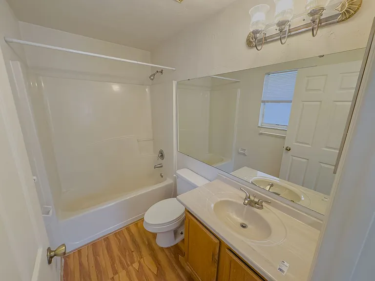 4415 SW 34th St #508 — Photo 16