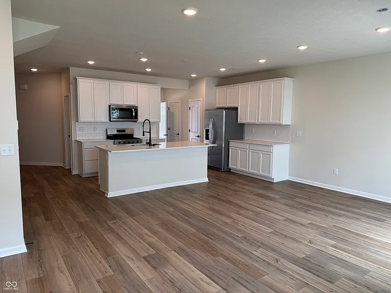 7304 Selah Ln — Photo 6