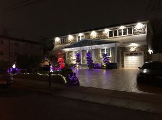 859 Edgegrove Ave, Staten Island, NY