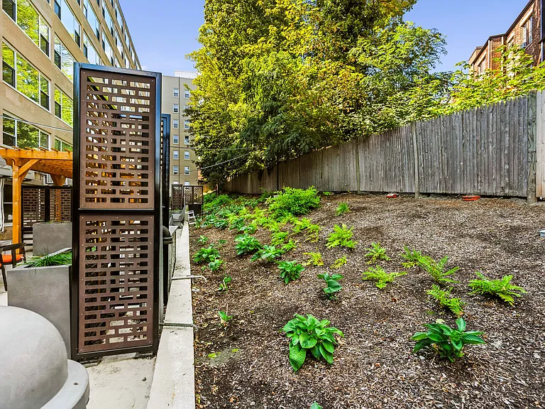 Forte at 1440 Beacon — Photo 50