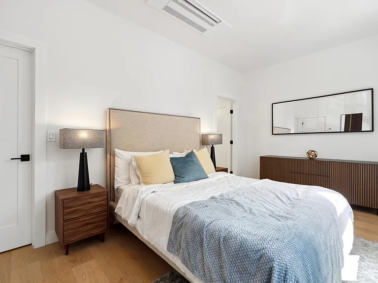 1200 Jackson St #1210 — Photo 23