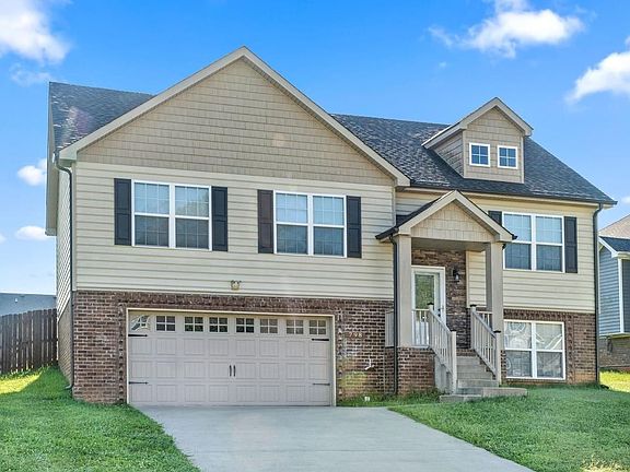 2nd image of 798 Banister Dr