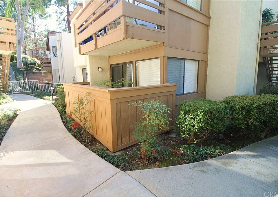1st image of 22890 Hilton Head Dr Unit 289
