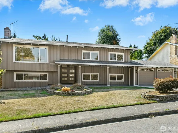 12563 SE 71st Street, Newcastle, WA 98056