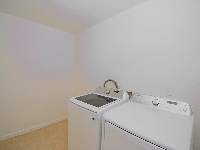 10725 Cordero Dr — Photo 27