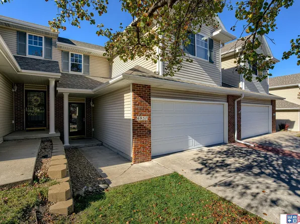 6957 Naples Ct, Lincoln, NE 68526