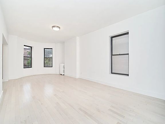 3rd image of 801 Ocean Ave APT 9