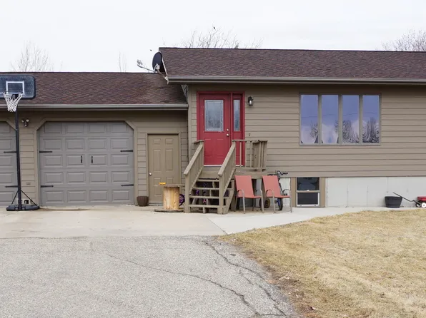 1001 6th St, Florence, SD 57235