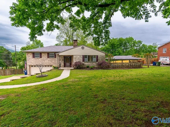 2501 Maysville Cir NE, Huntsville, AL 35811