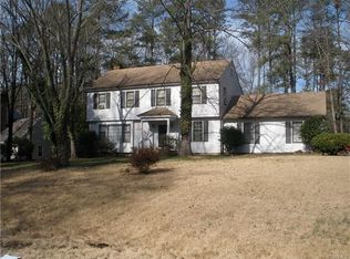 8200 Marwood Dr, North Chesterfield, VA 23235