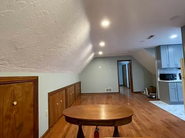 129 Beale St #B, Quincy, MA 02170