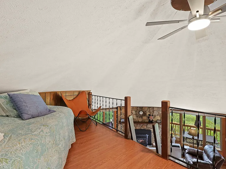 820 Pine Ridge Rd — Photo 47