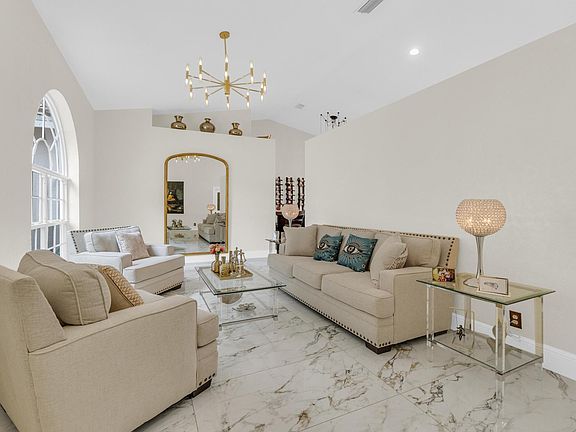 4th image of 4112 NW 58th Drive