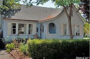 2nd image of 455 Grand Ave