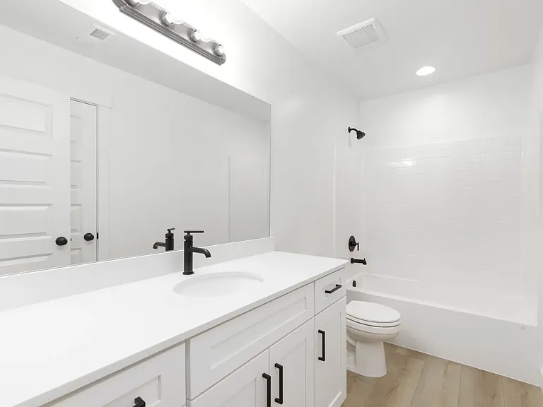 2838 W 500 N — Photo 31