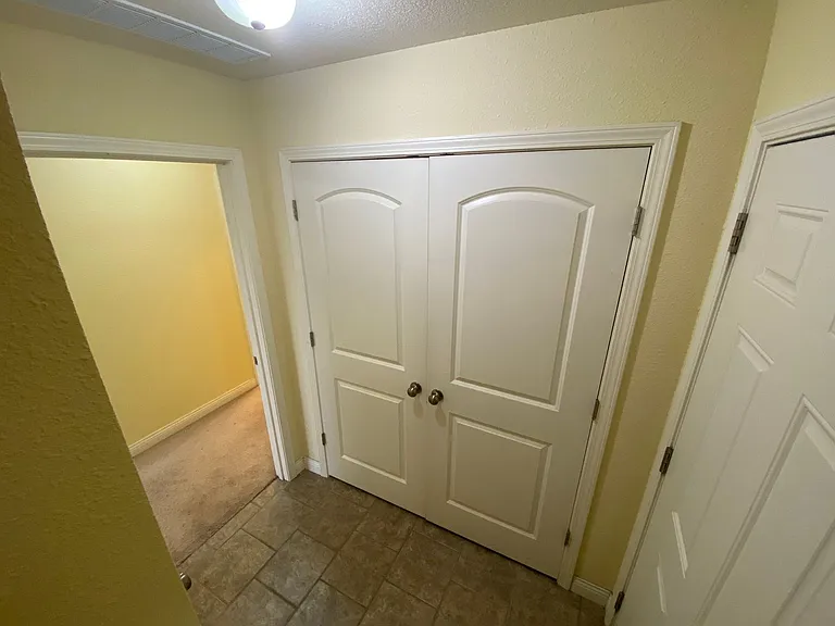 121 Kale Ct — Photo 25