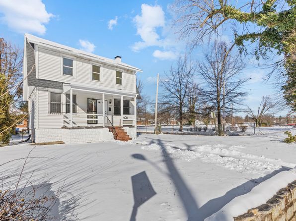 3200 W Rogers Ave