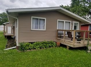 523 Magnolia Pkwy, Waterloo, IA 50701