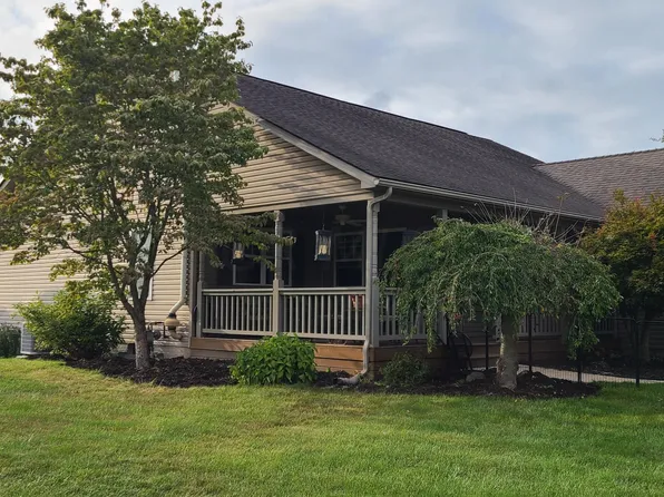 1935 Patrick Dr W, Newark, OH 43055