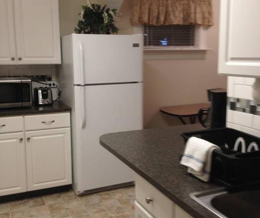 1st image of 212 7th St