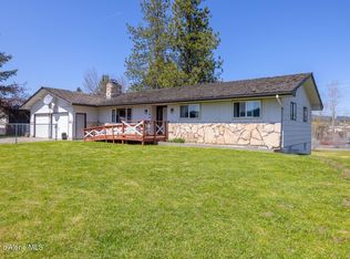 1364 C St, Plummer, ID 83851