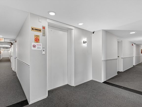 5th image of 940 E Old Willow Rd APT 312