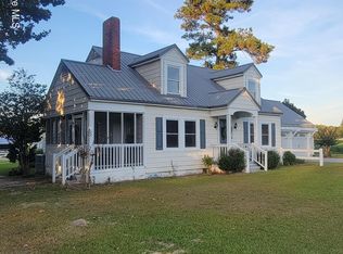 3766 State Highway 53 W, Burgaw, NC 28425