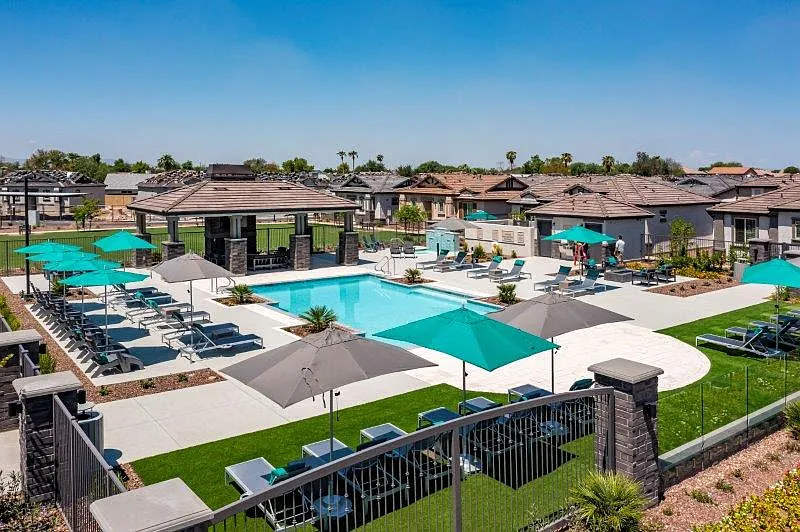 Vlux at Queen Creek — Photo 3