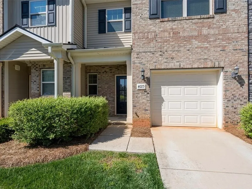 4025 Canterwood Dr