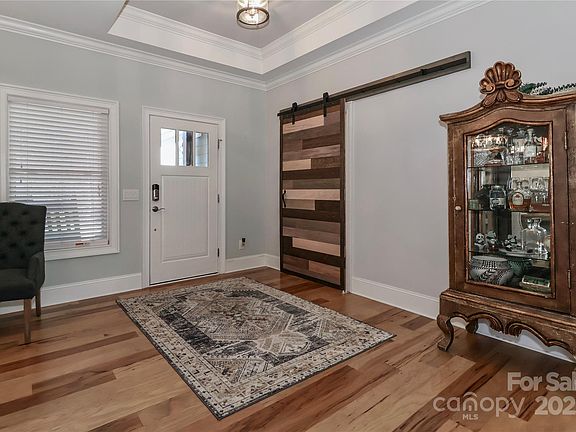 4th image of 119 Oasis Dr