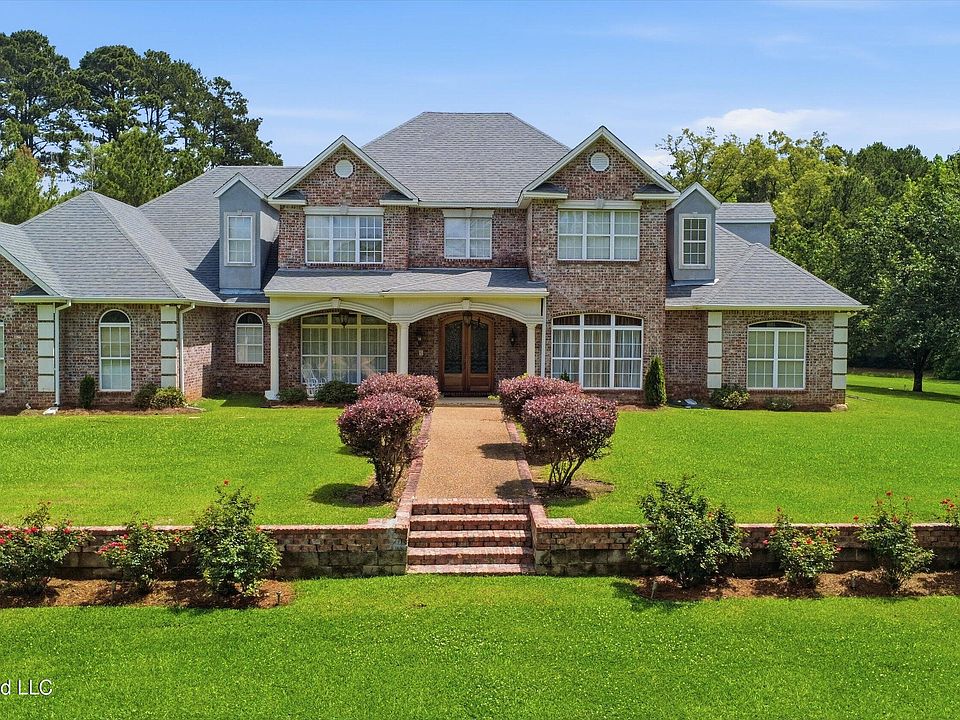 1st image of 2044 Elizabeth Chapman Dr