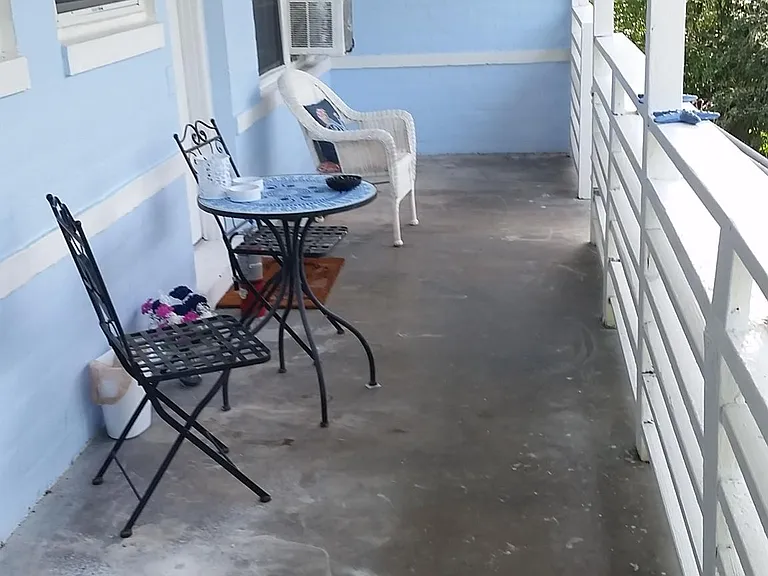 512 Phoenix Ave #1 — Photo 5