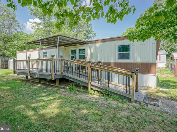 21 Briarwood Ln, Elmer, NJ 08318