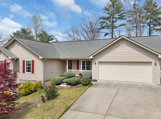 73 The Oaks Drive, Ellijay, GA 30540