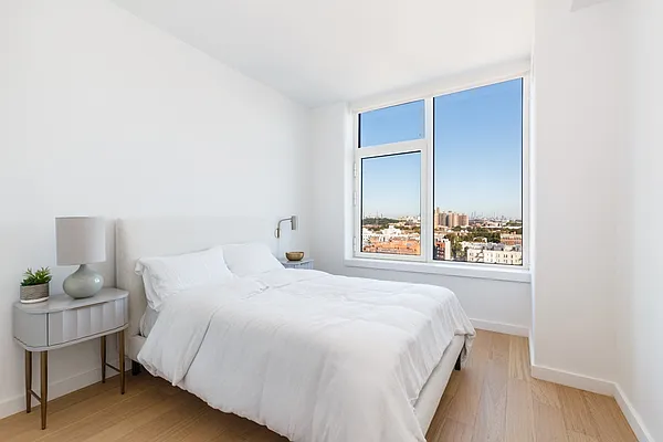 Rented by The Moinian Group | media 4