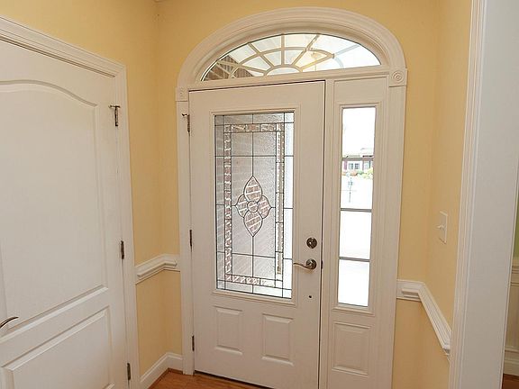 4th image of 251 Shady Hollow Ln