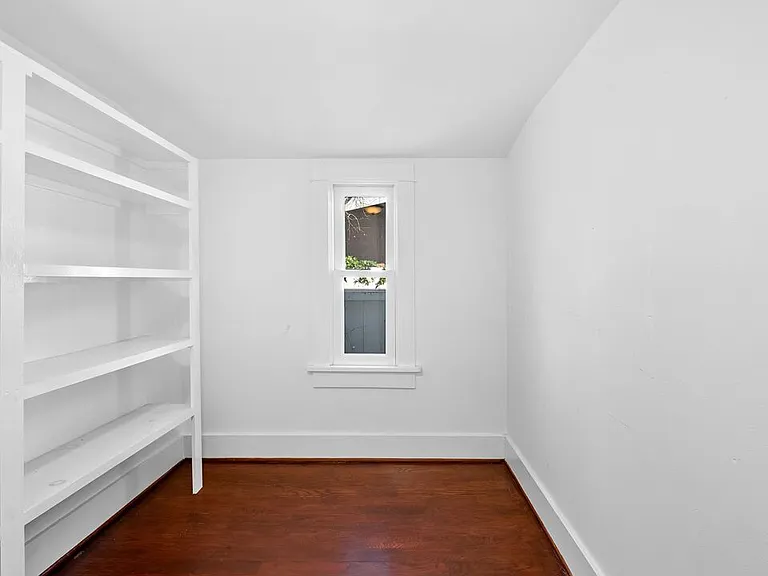 915 Palms Blvd — Photo 15