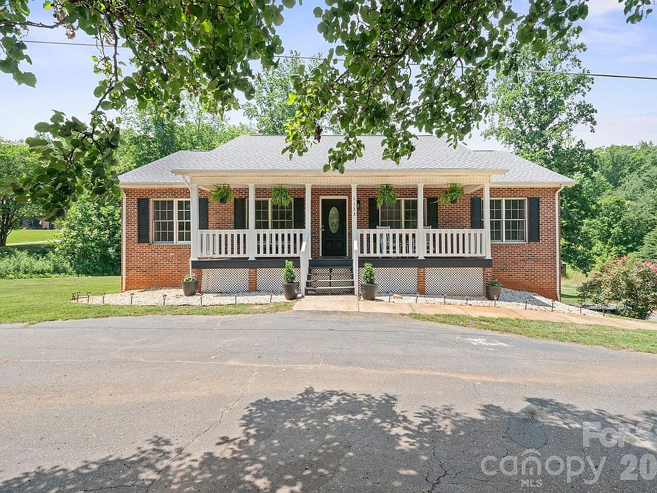 1st image of 1133 Finger Bridge Rd