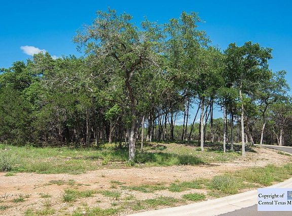 5th image of 2374 Geneseo Oaks