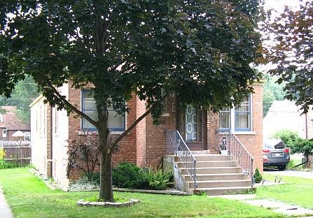 1st image of 9319 S Tulley Ave