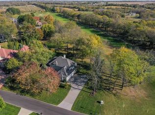 16821 S Grace Dr, Village Of Loch Lloyd, MO 64012