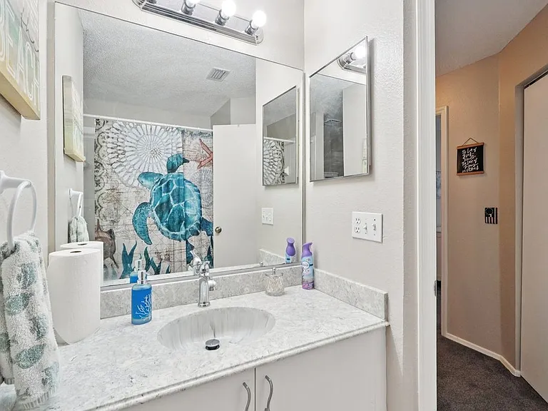 2243 Andover Cir — Photo 33