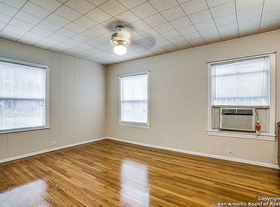4th image of 538 Hermine Blvd