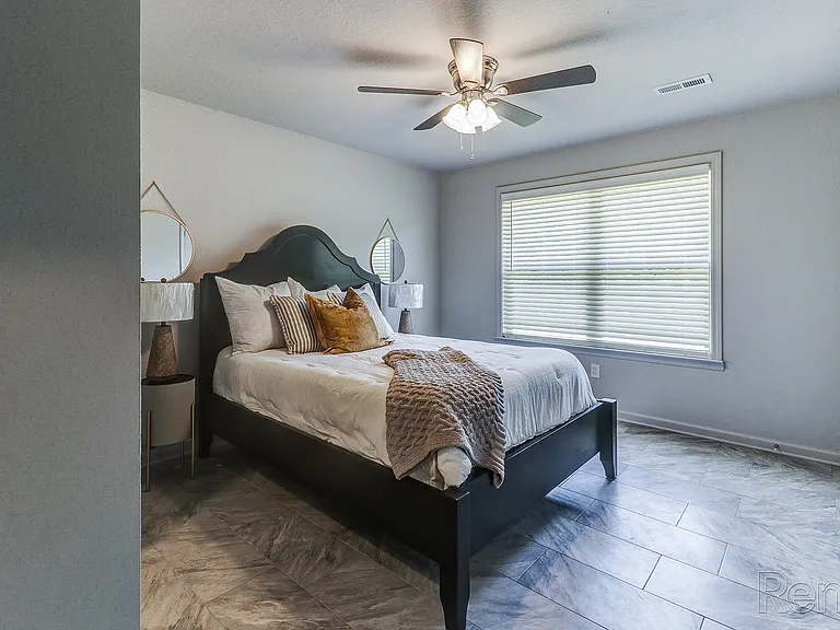 116 Pine Ridge Pl — Photo 3