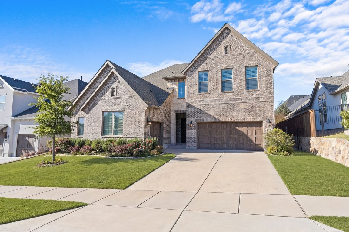 Welcome to 6225 Rocca Valle!