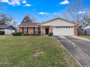 9712 Charleston Dr, Shreveport, LA 71118