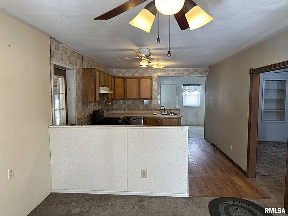 5th image of 309 N 6th St