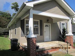 2nd image of 1729 Earl Ave