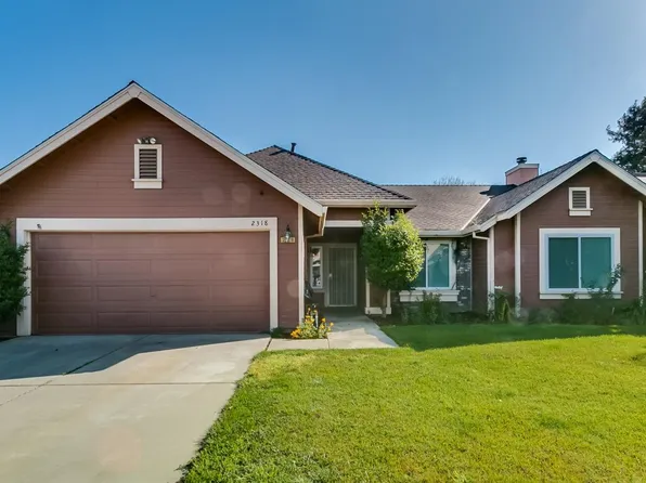 2318 Heritage Manor Dr, Riverbank, CA 95367